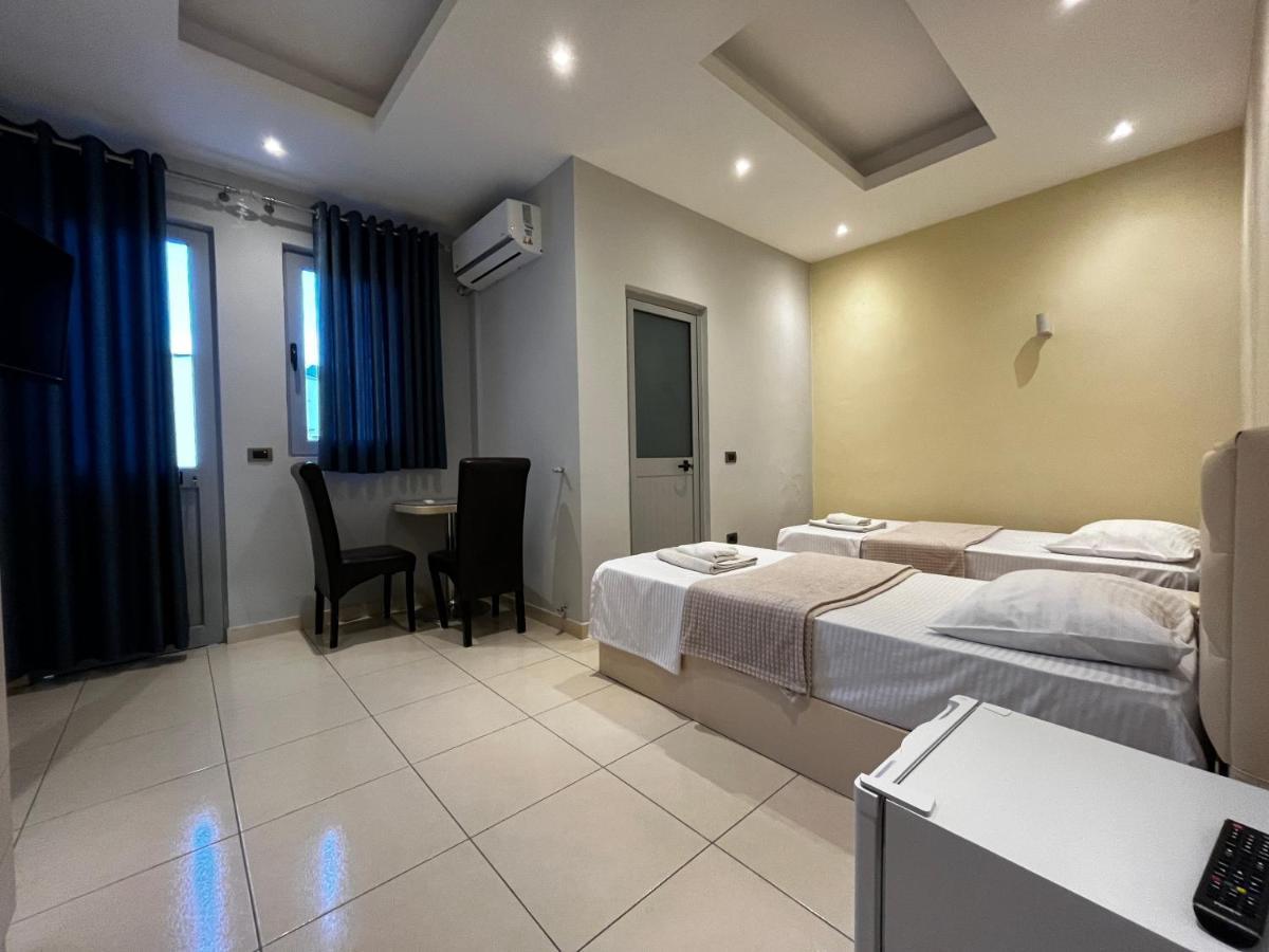 Hotel Sarda Deja's Ford Bagian luar foto