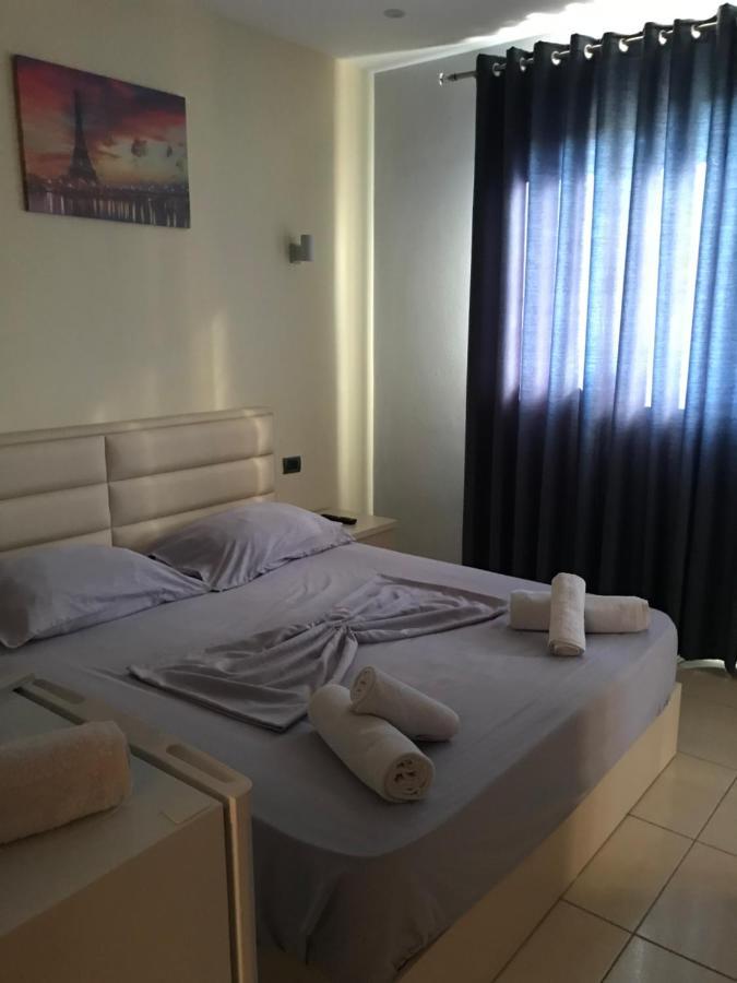 Hotel Sarda Deja's Ford Bagian luar foto